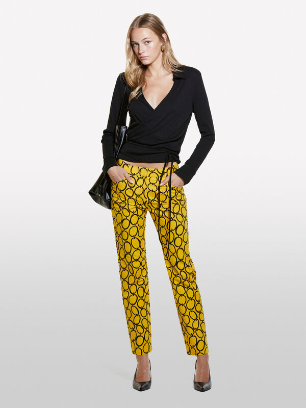 Black twisted t-shirt - women's long sleeve t-shirts | Sisley