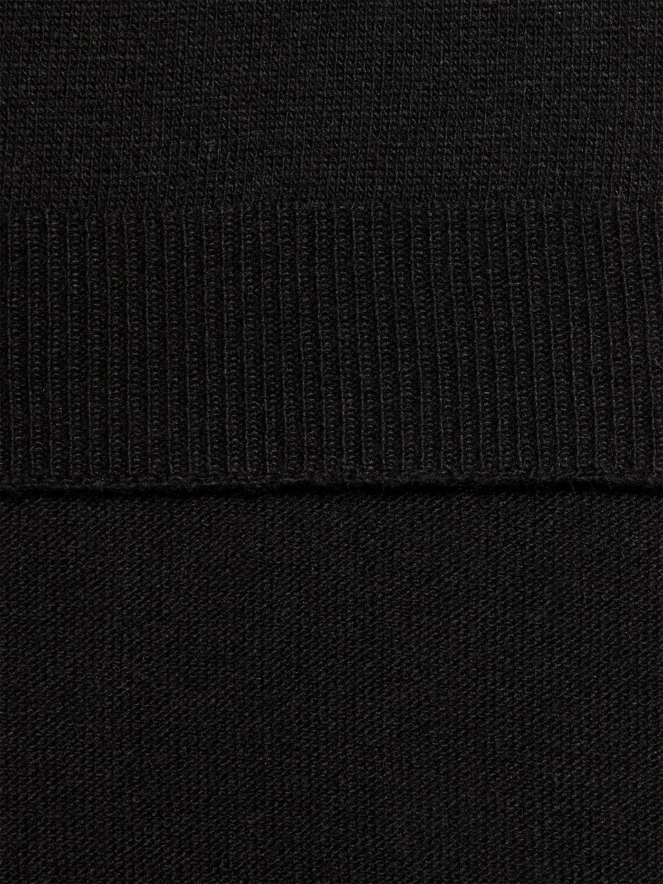 SCARF Women image number null