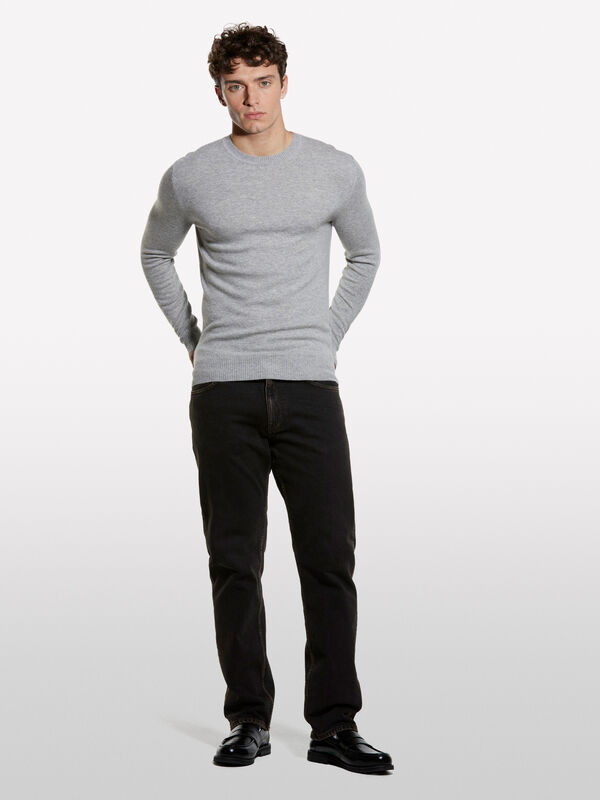 Gray regular fit crew neck sweater Gray regular fit crew neck sweater - men's crew neck sweaters | Sisley