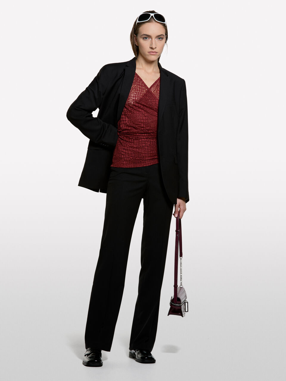 V NECK SWEATER L/S Women image number null