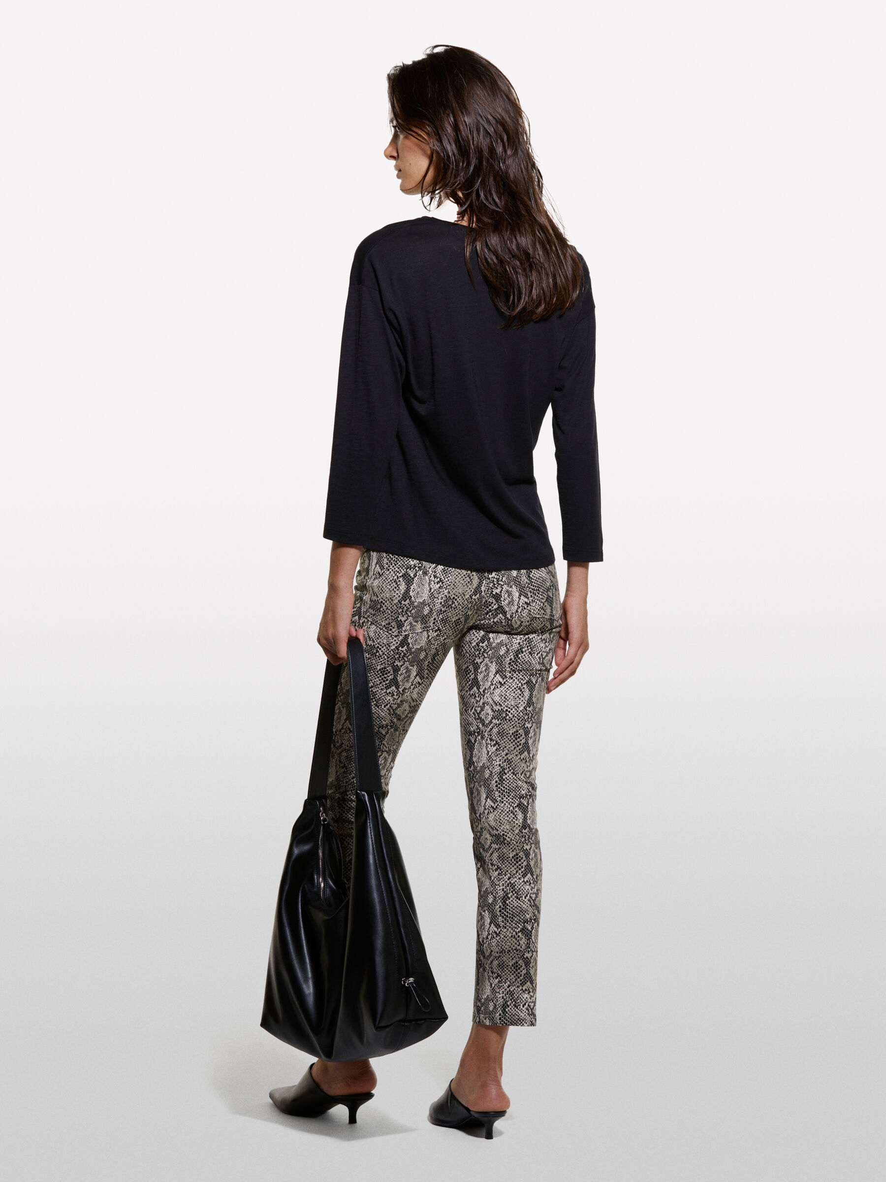 T-SHIRT Women image number null