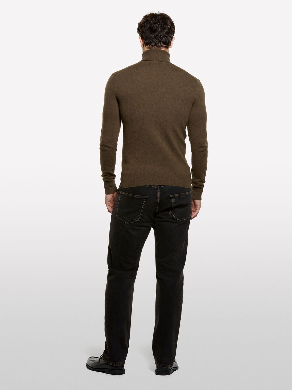 TURTLE NECK SW. L/S Men image number null