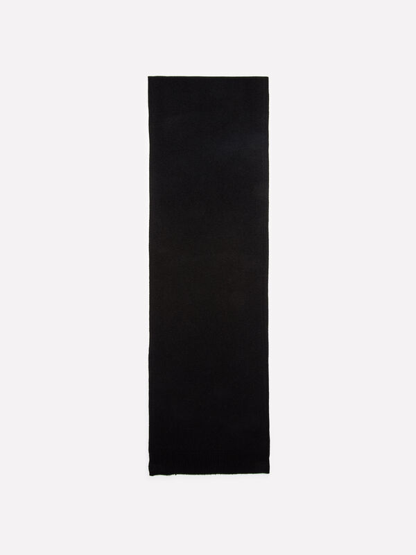 Black knitted scarf - women's scarves and foulards | Sisley