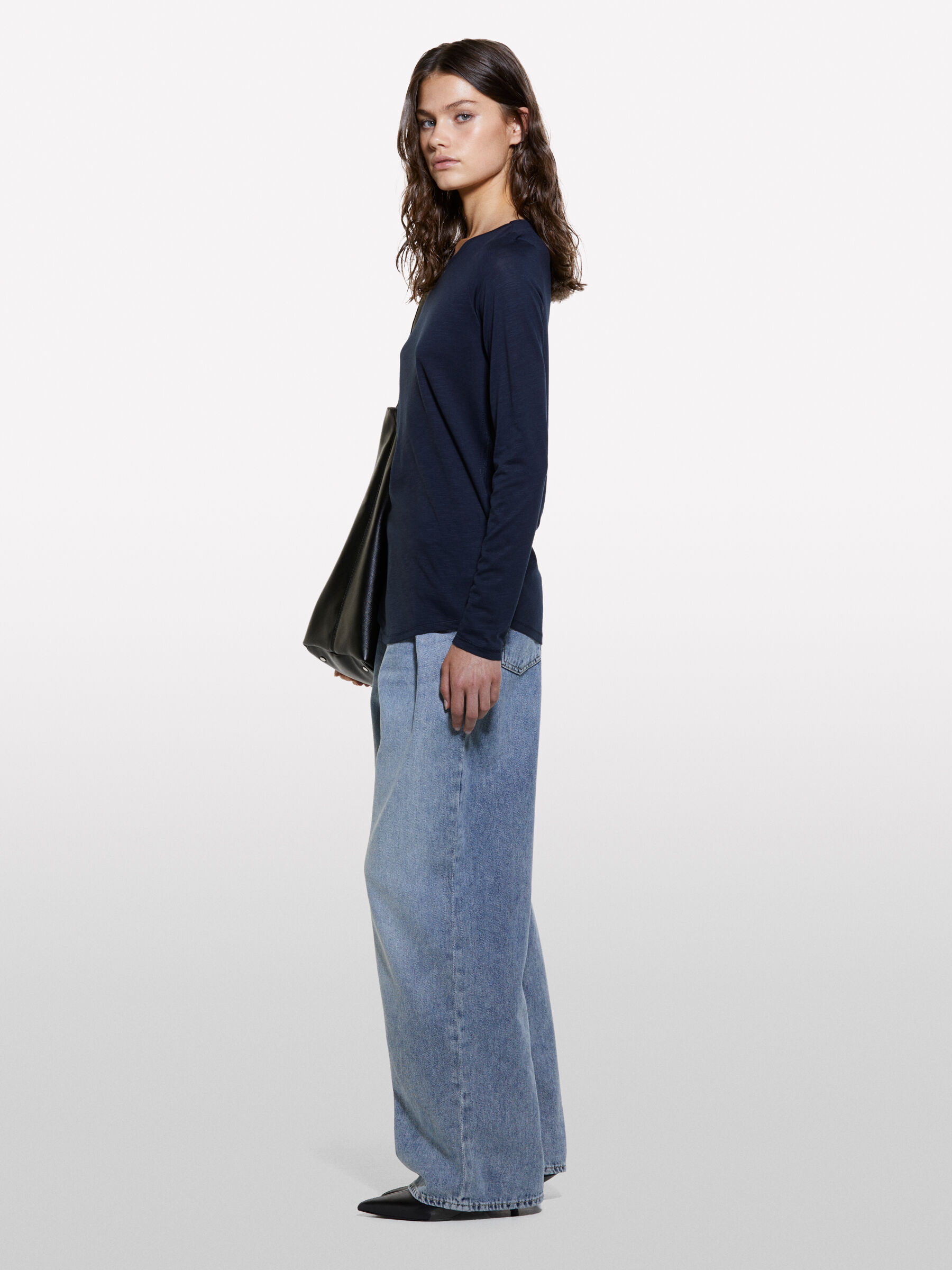 T-SHIRT L/S Women image number null