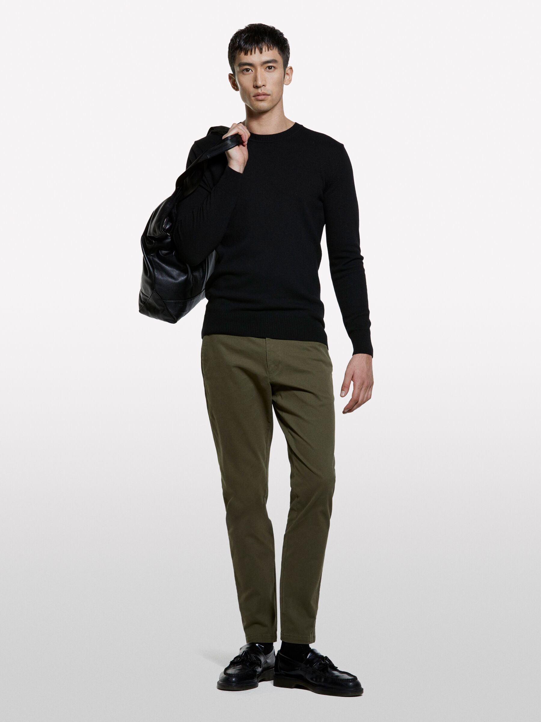 TROUSERS Men image number null