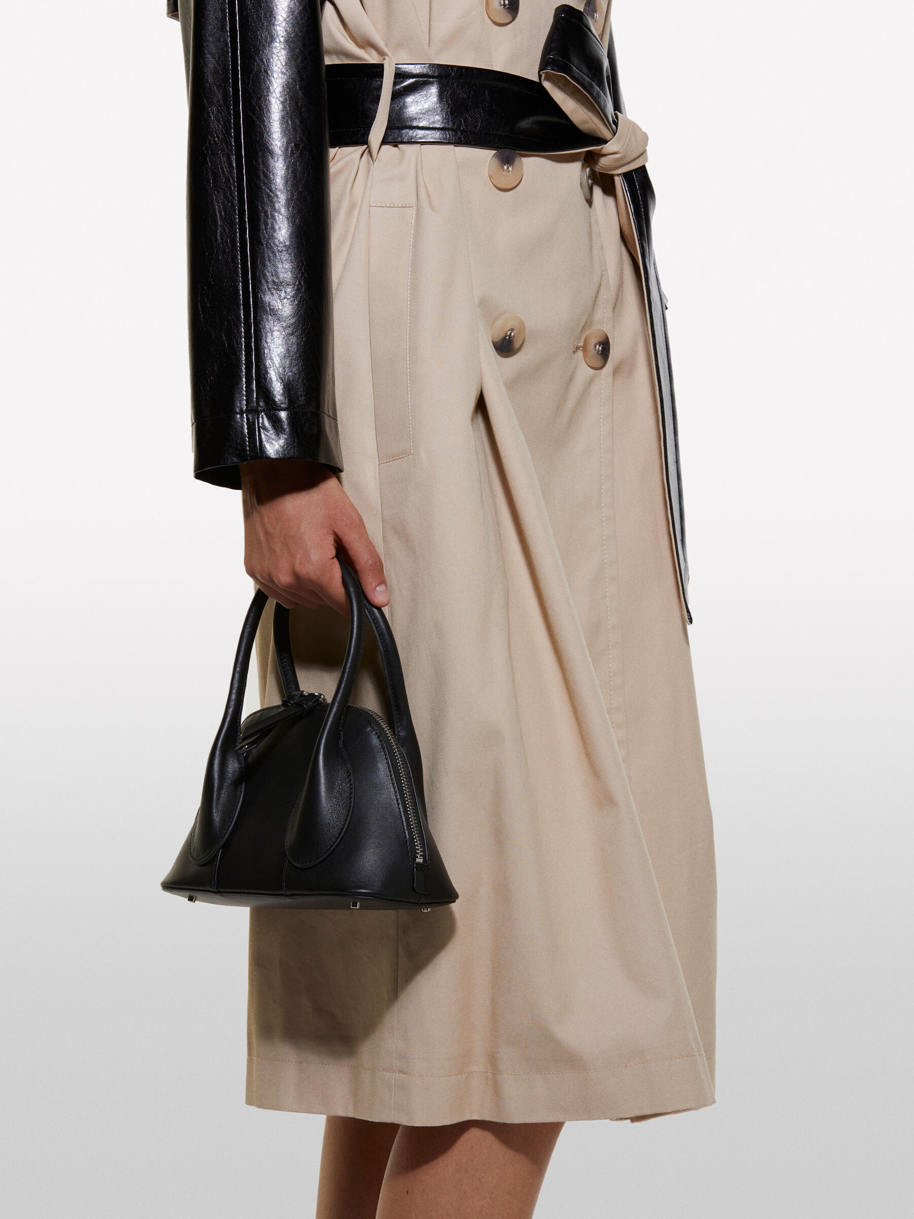 BAG Women image number null