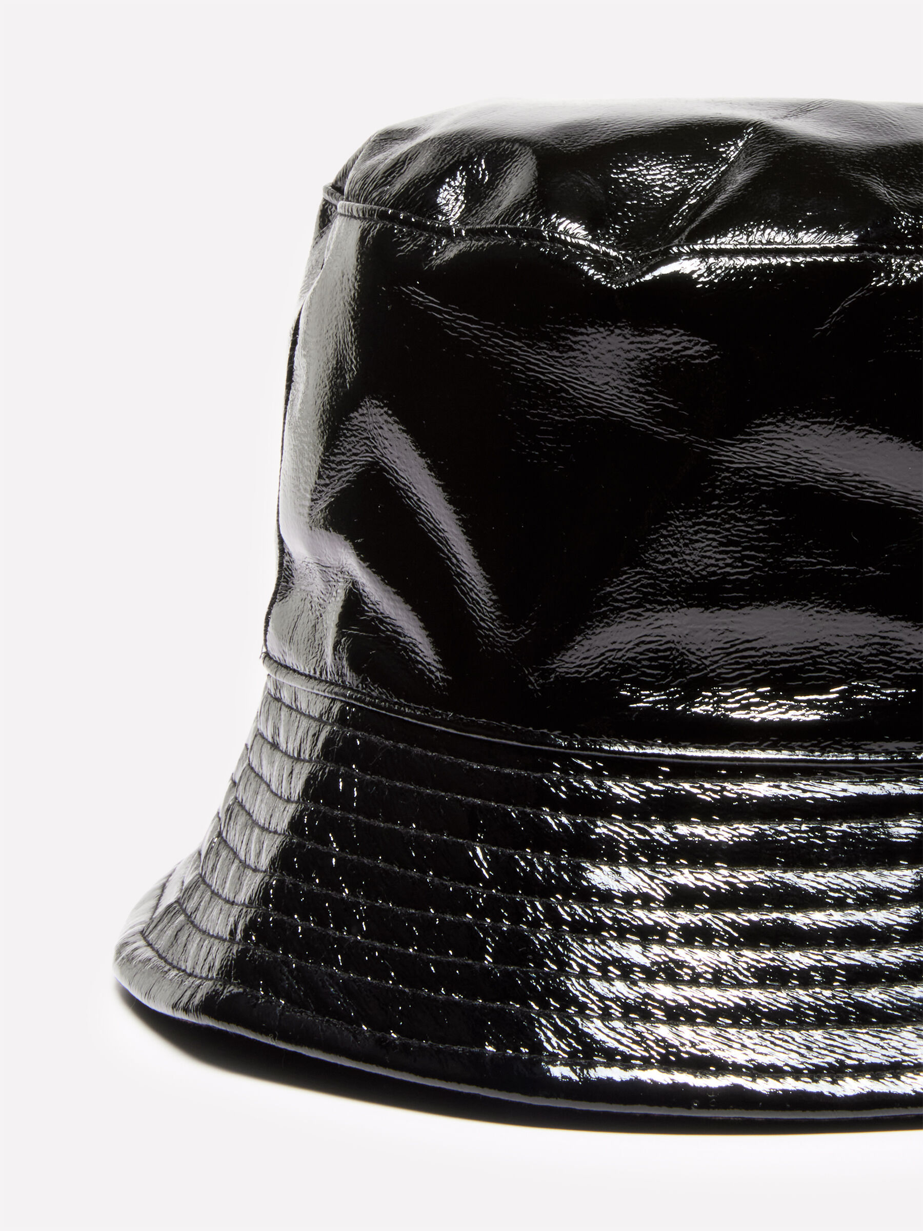 HAT Women image number null