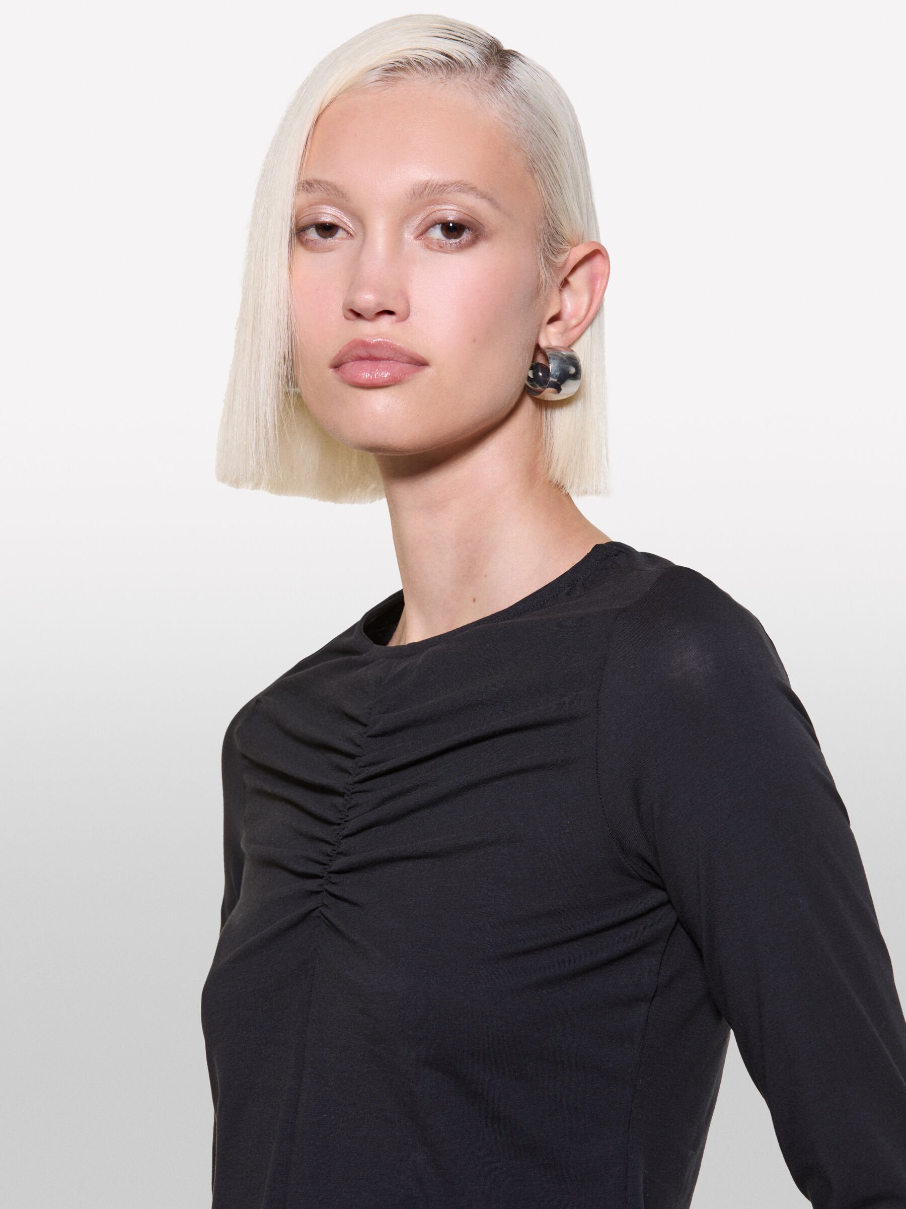 Women s Clothing and Accessories Collection 2024 Sisley UK