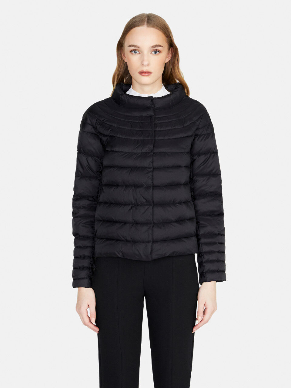 Short padded jacket