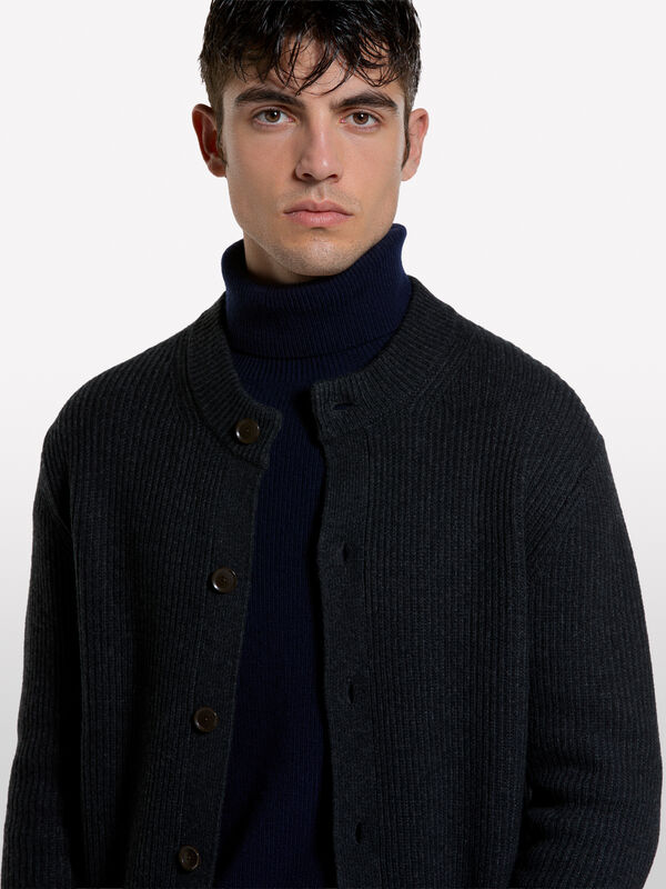 Cardigan with buttons in wool blend - men's cardigans | Sisley