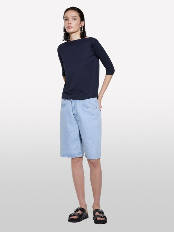 Black t-shirt with boat neck - women's long sleeve t-shirts | Sisley