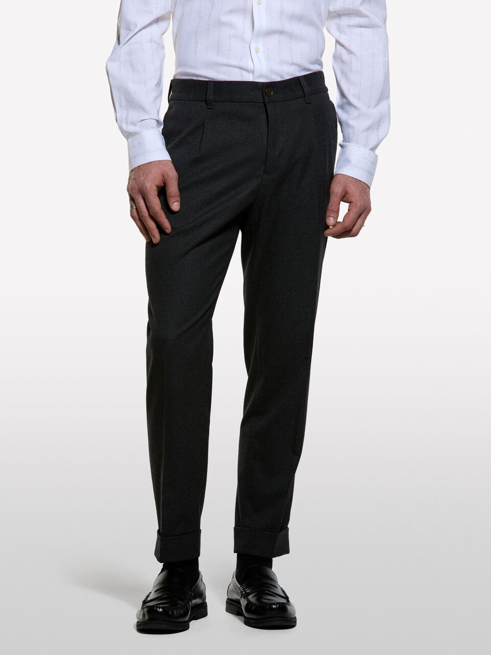 TROUSERS Men image number null