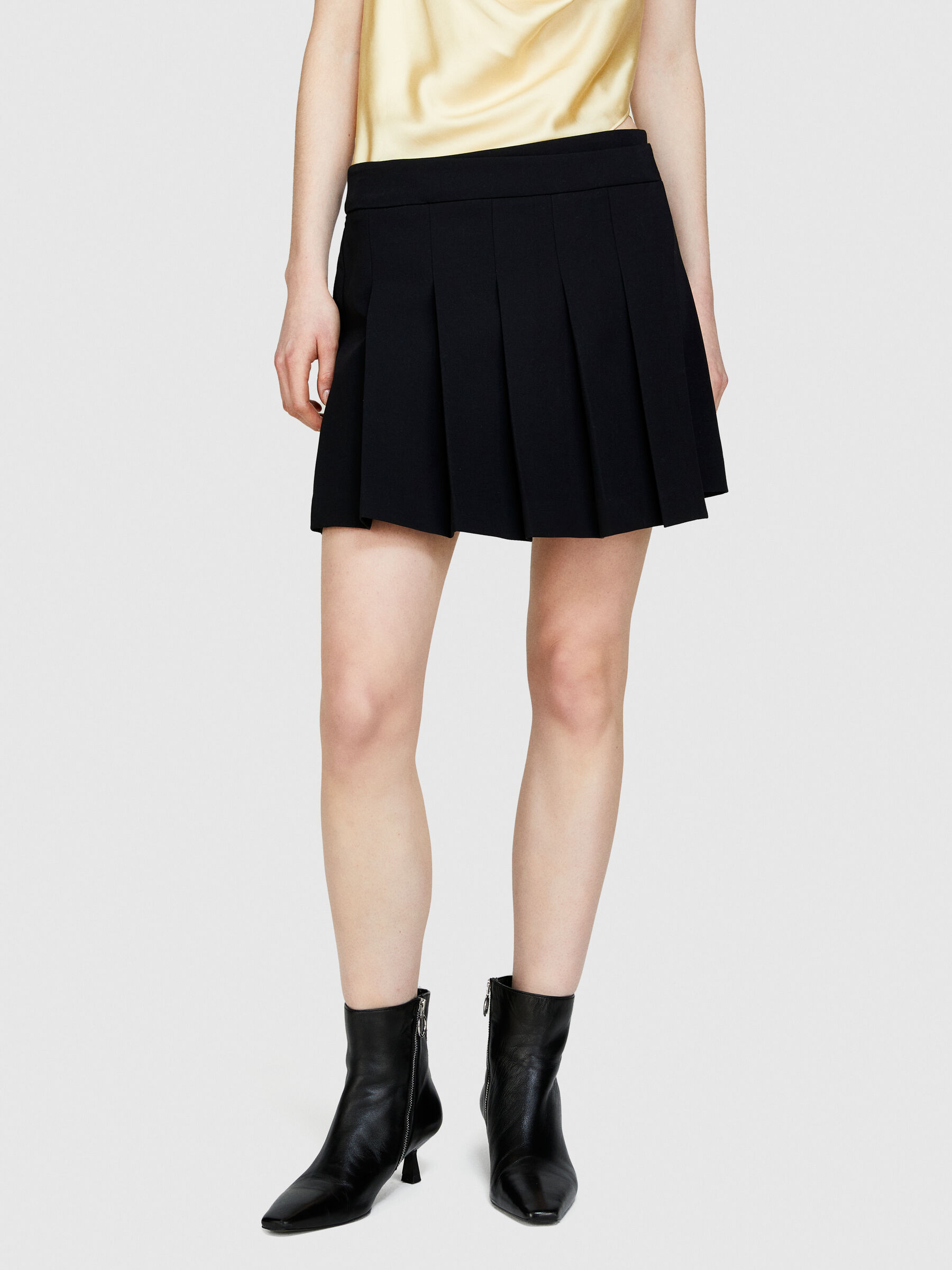Short skirts for new arrivals women