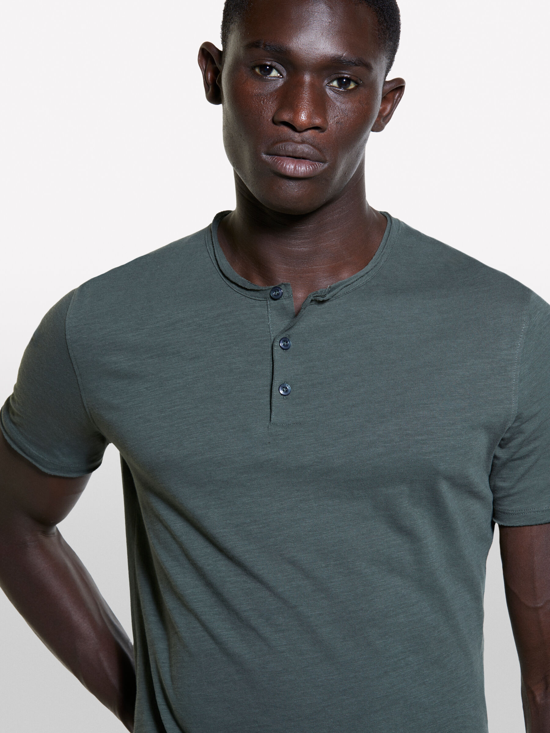 T shirt uomo sisley deals