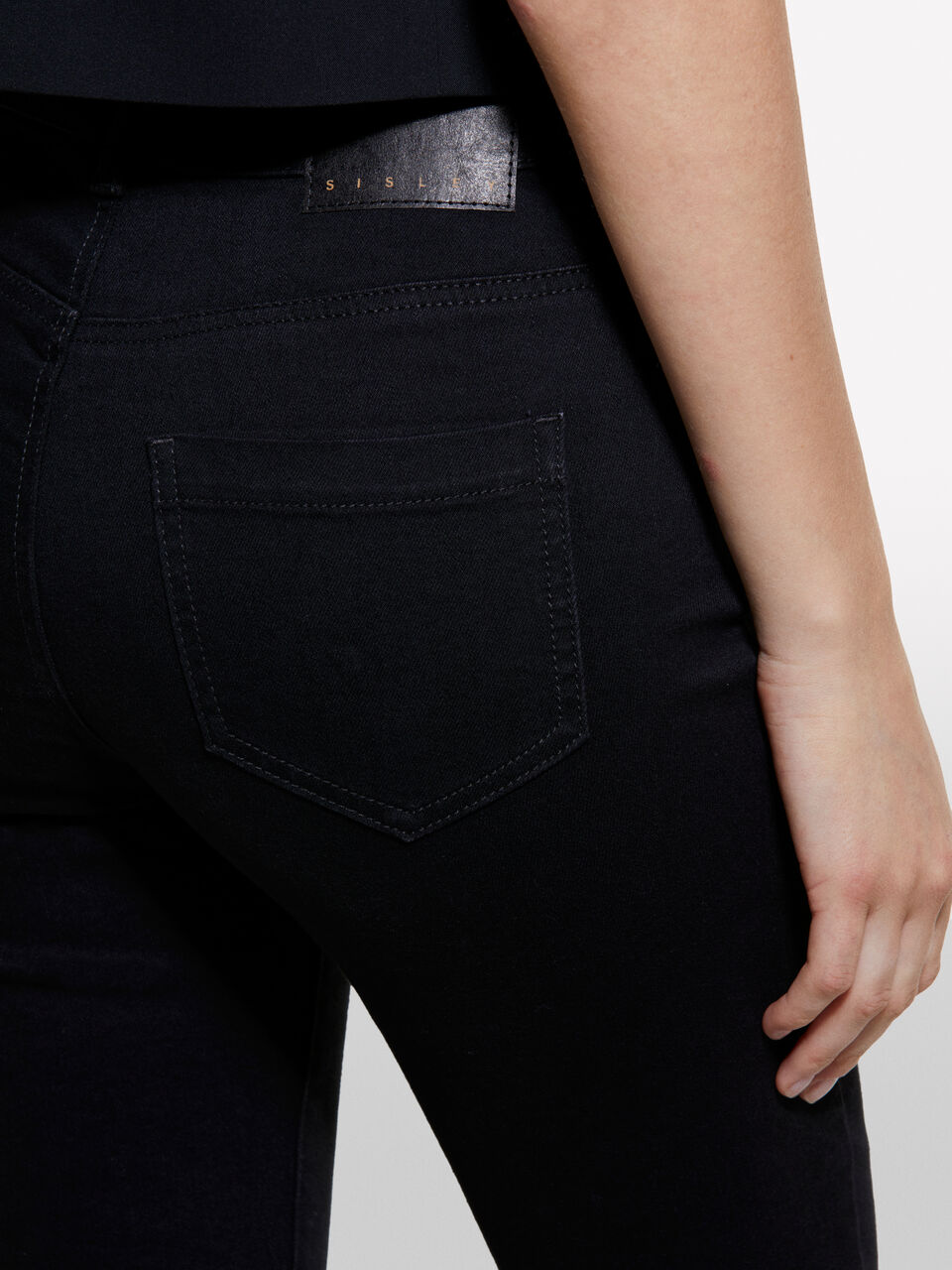 TROUSERS Women image number null