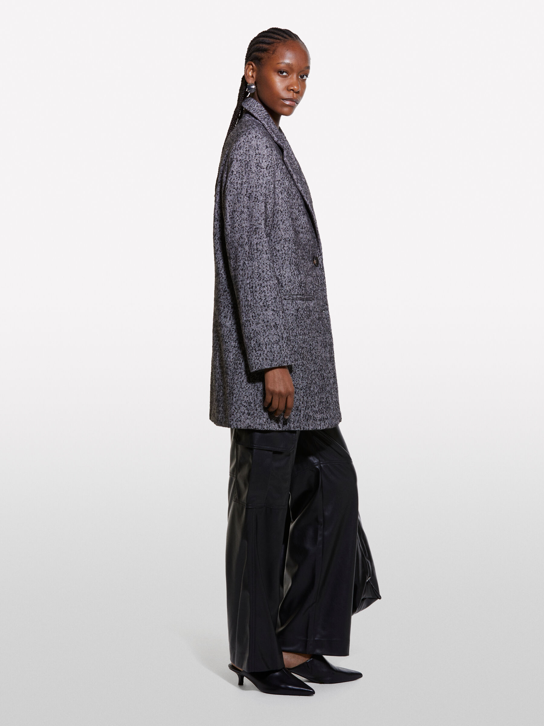 COAT Women image number null