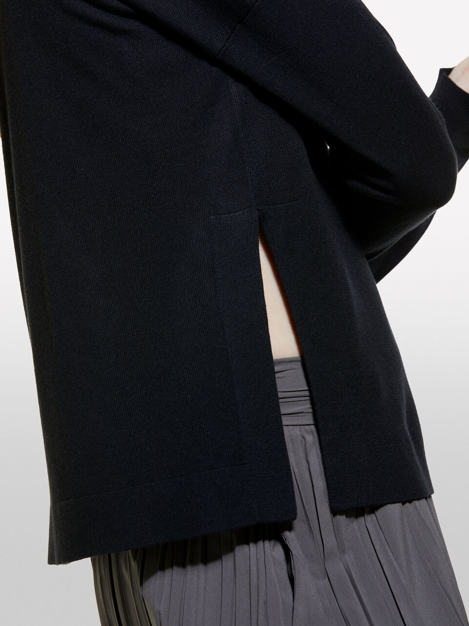 SWEATER L/S Women image number null