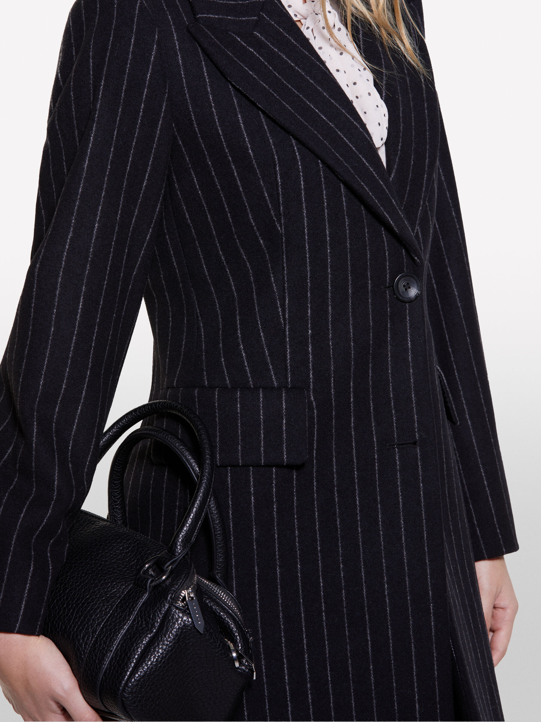 COAT Women image number null