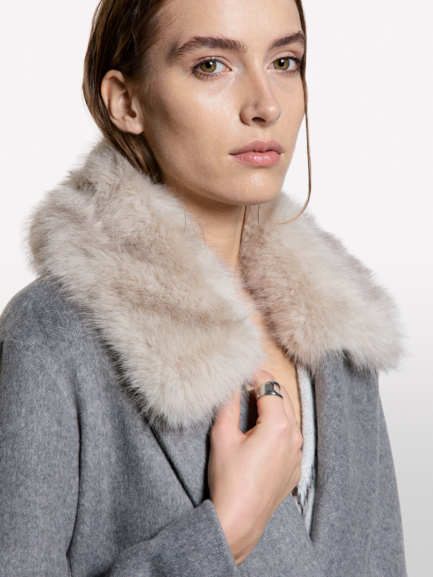 COAT Women image number null