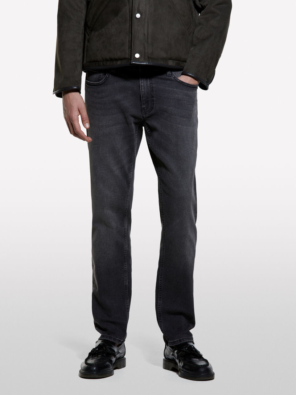 TROUSERS Men image number null