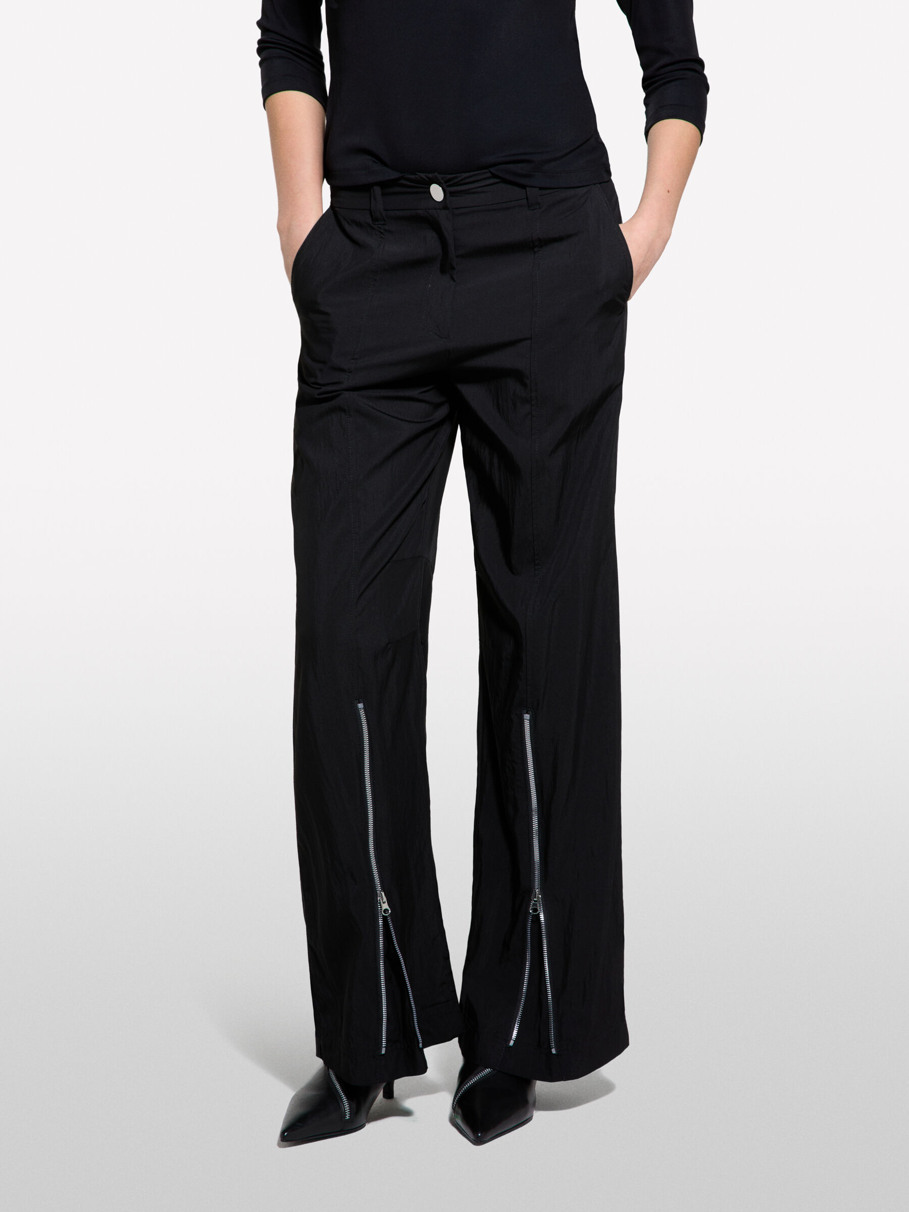 TROUSERS Women image number null