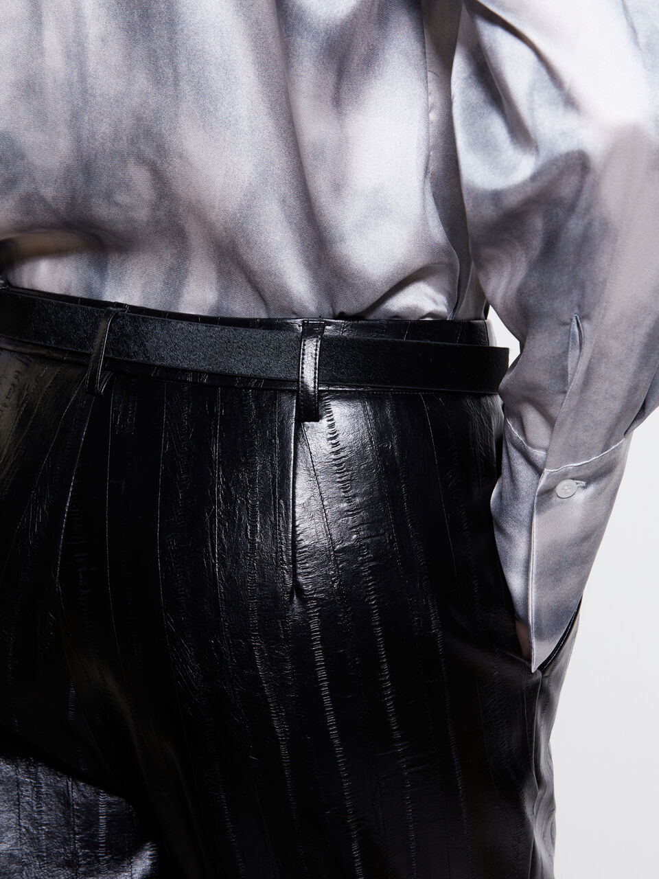 TROUSERS Women image number null