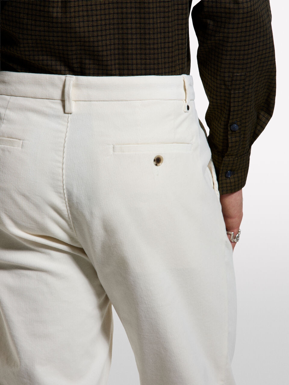 TROUSERS Men image number null