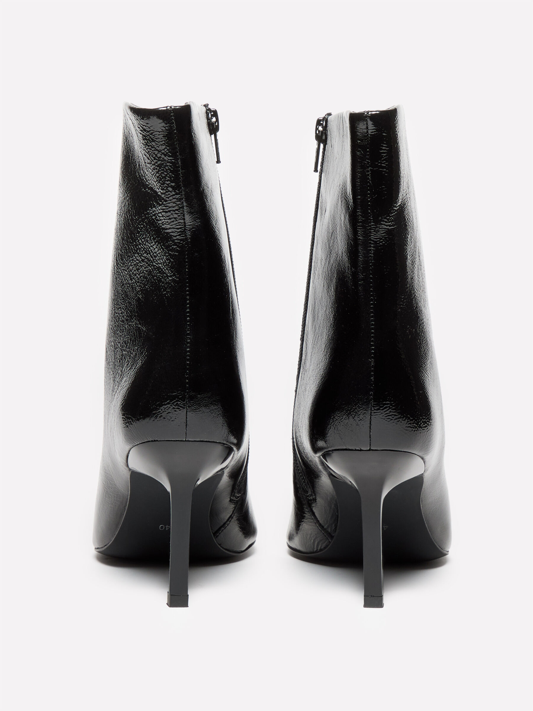 BOOT Women image number null