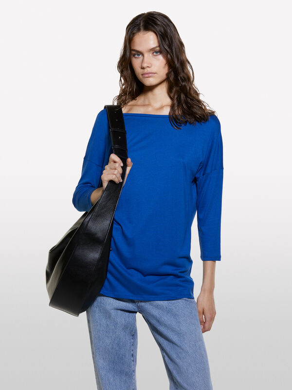 Blue t-shirt with boat neck - women's long sleeve t-shirts | Sisley