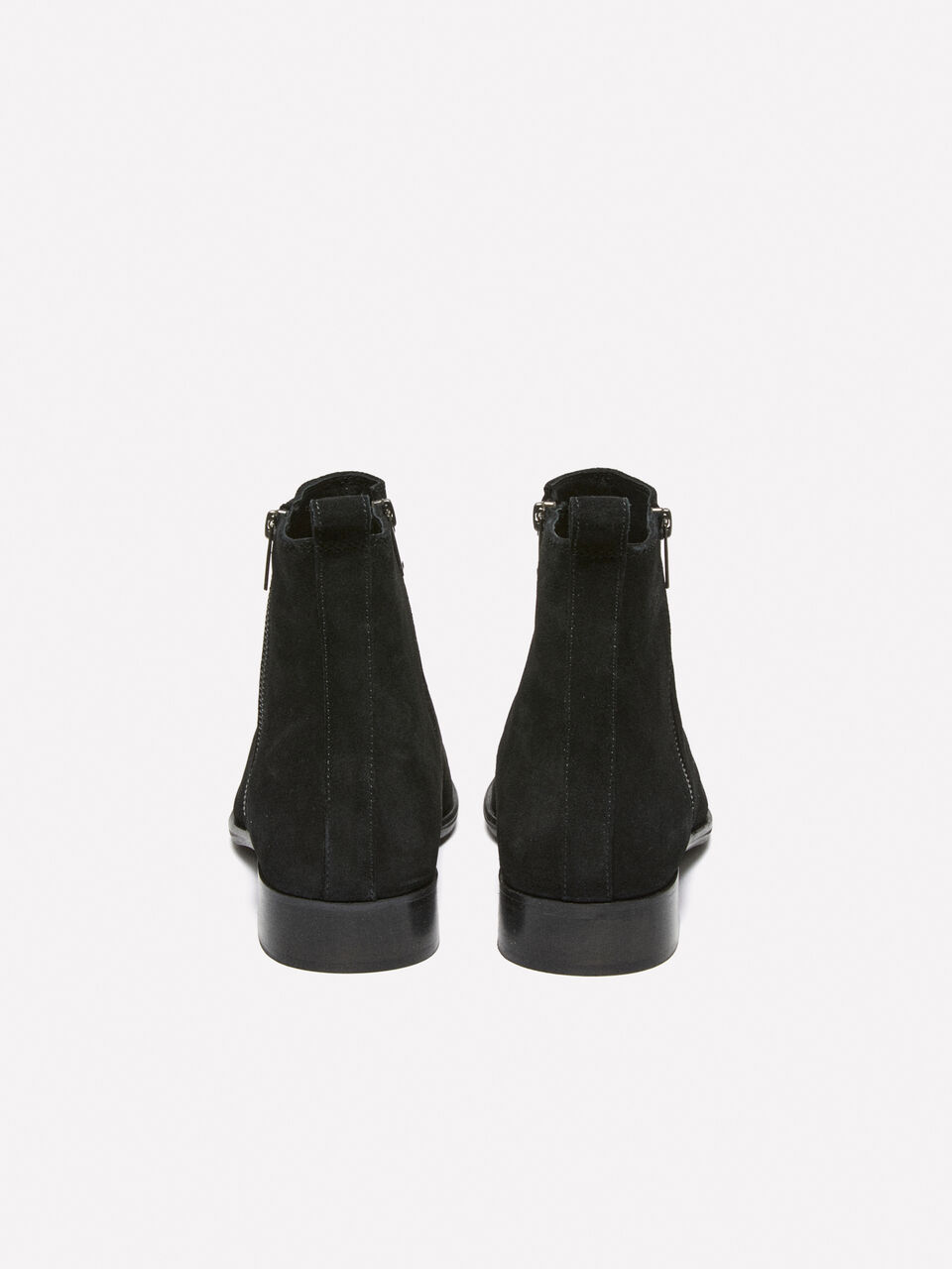 BOOT Men image number null