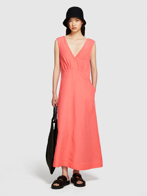 Long sleeveless dress - women's long dresses | Sisley