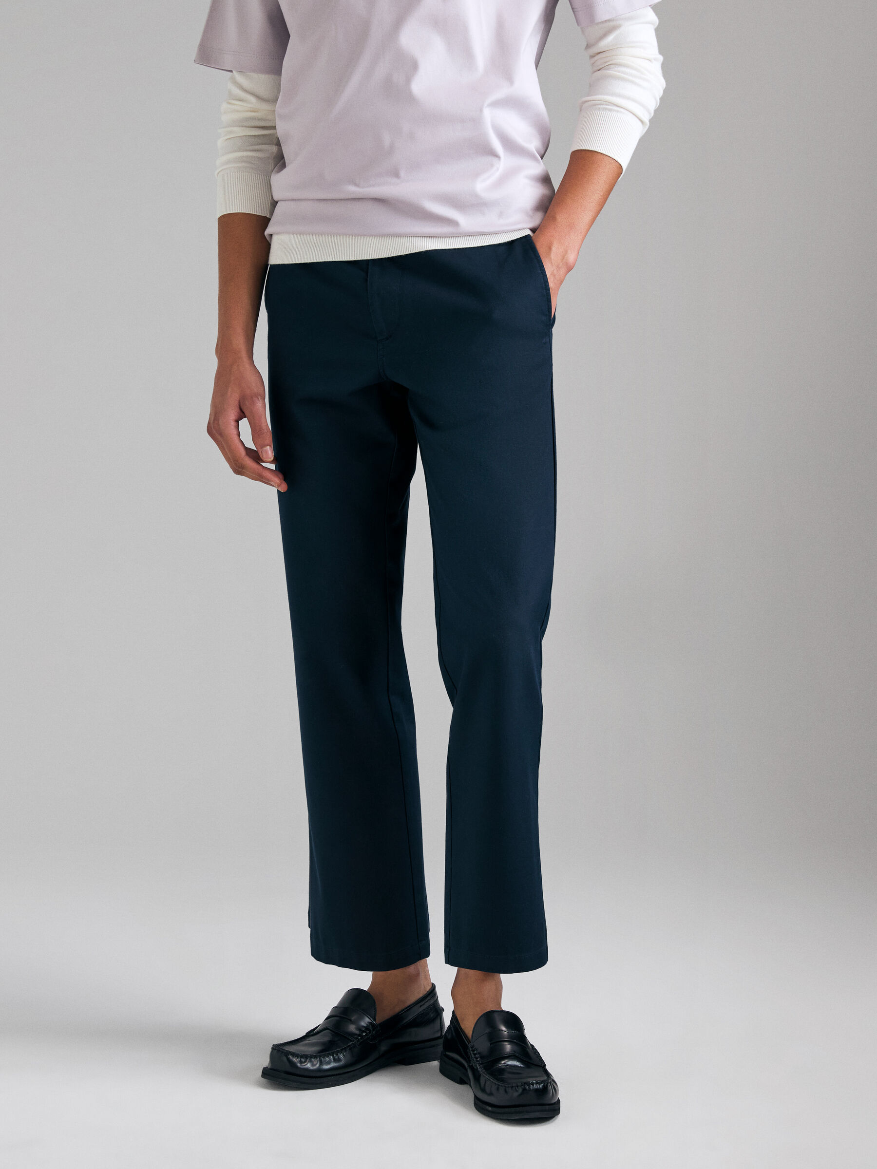 TROUSERS Men image number null