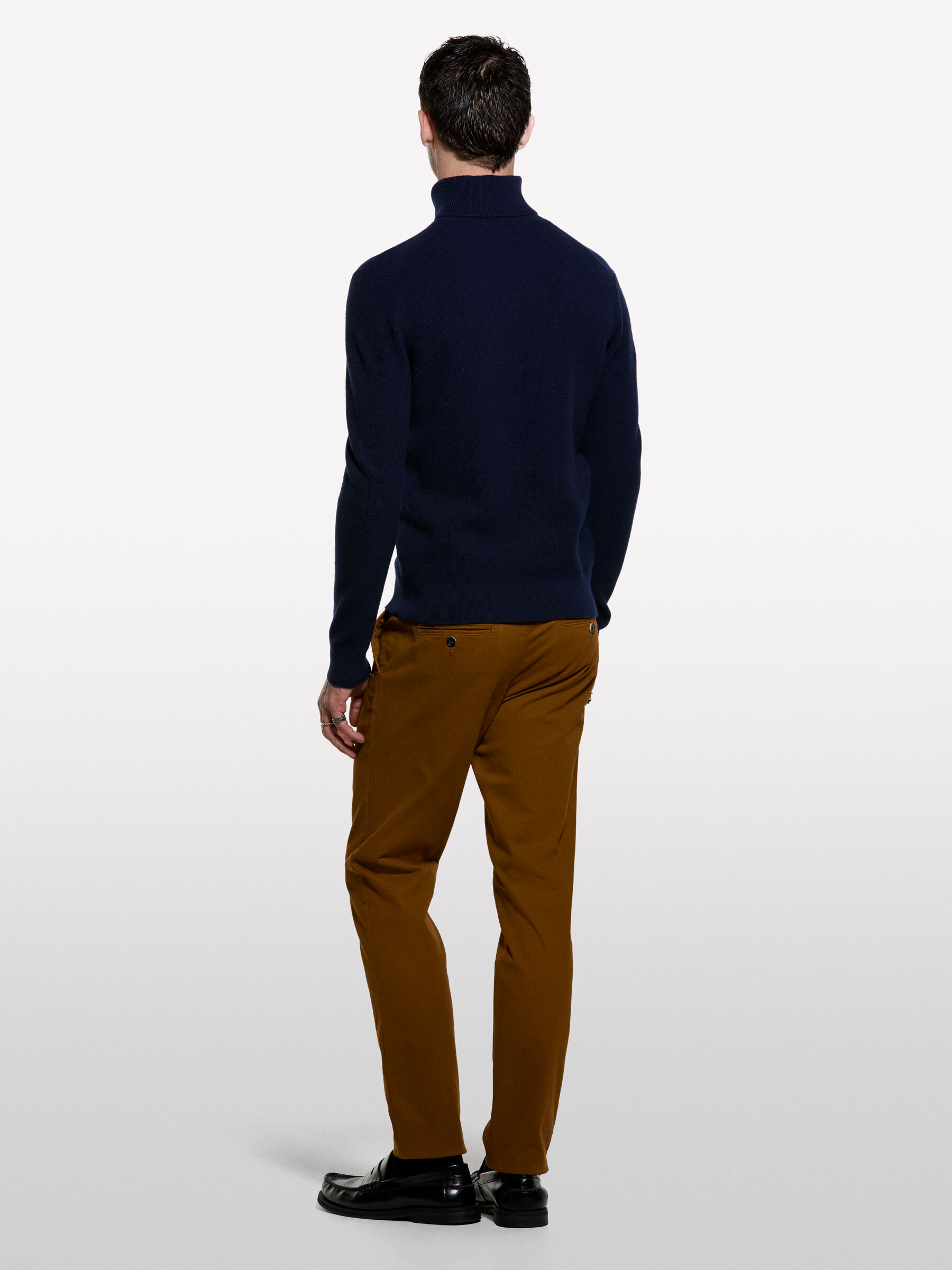 TURTLE NECK SWEATER Men image number null