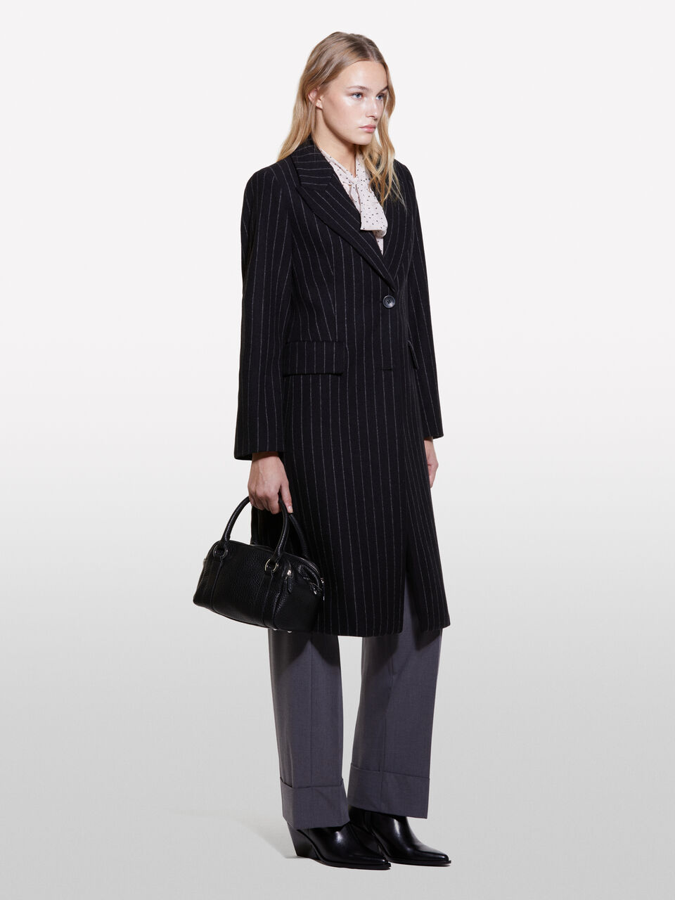 COAT Women image number null