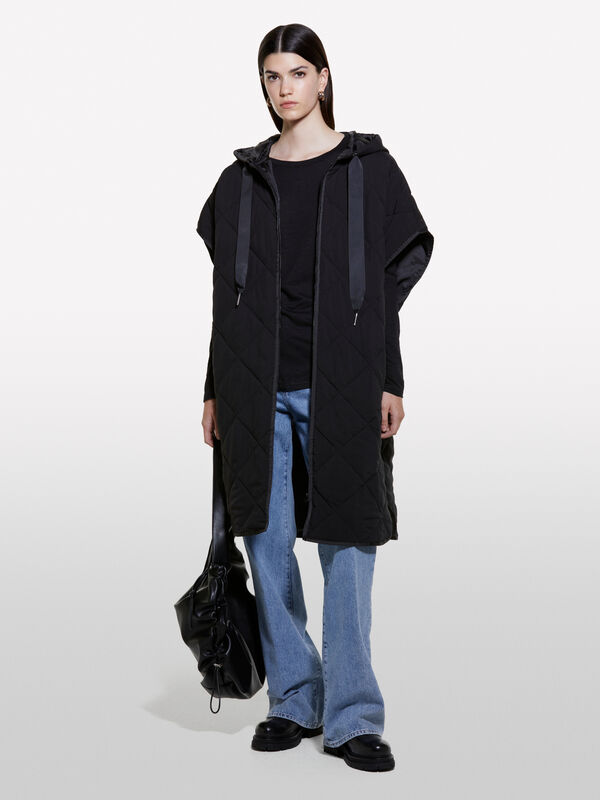 Black oversized fit quilted cape - women's cloaks, ponchos and capes | Sisley