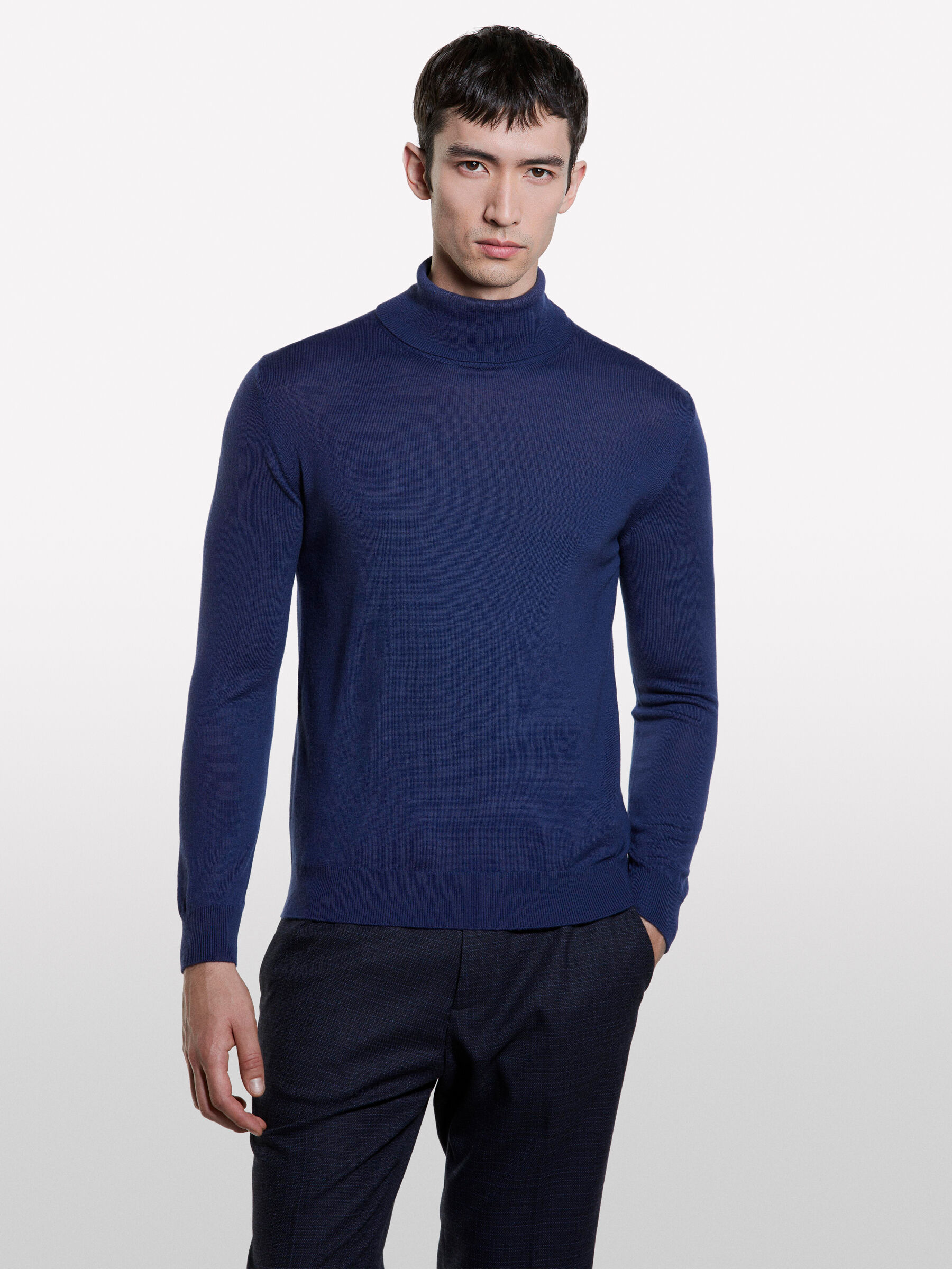 TURTLE NECK SWEATER Men image number null
