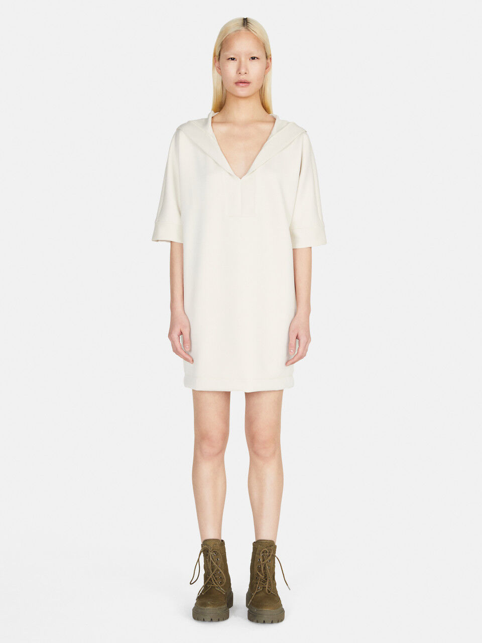 Sweater dress with hood