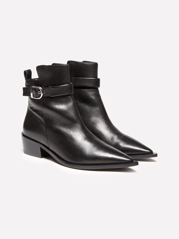 Black western boots in 100% leather - women's boots and ankle boots | Sisley