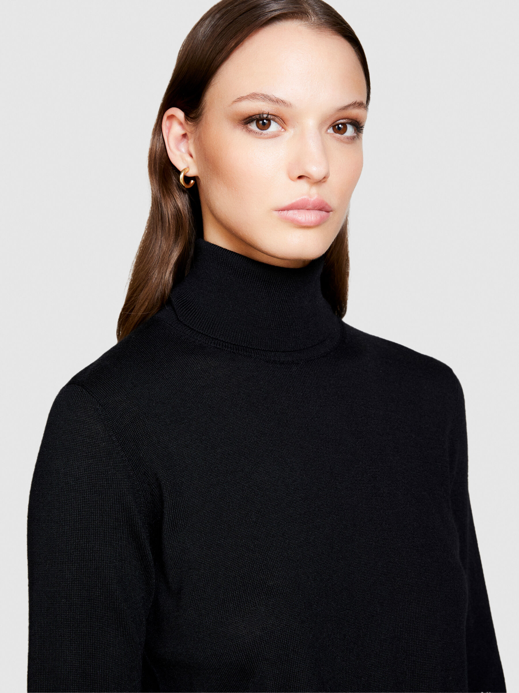 Regular fit turtleneck Black Sisley