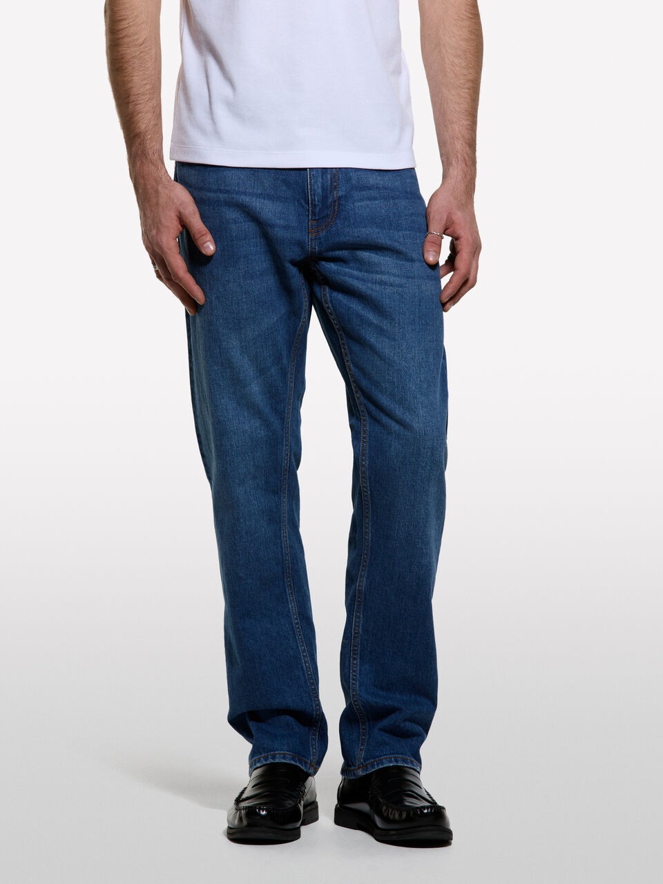 TROUSERS Men image number null