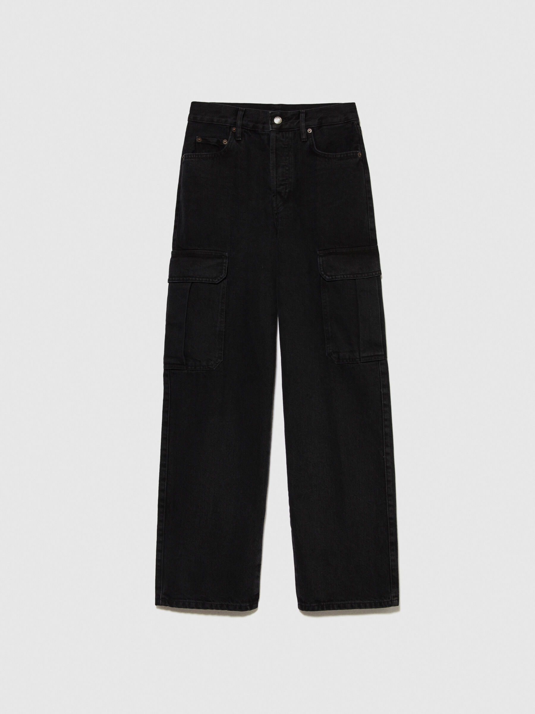 Shorts hotsell neri jeans