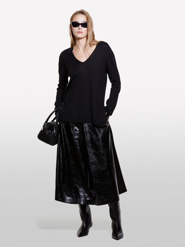 Black oversized fit sweater with plunging neckline - women's v-neck sweaters | Sisley