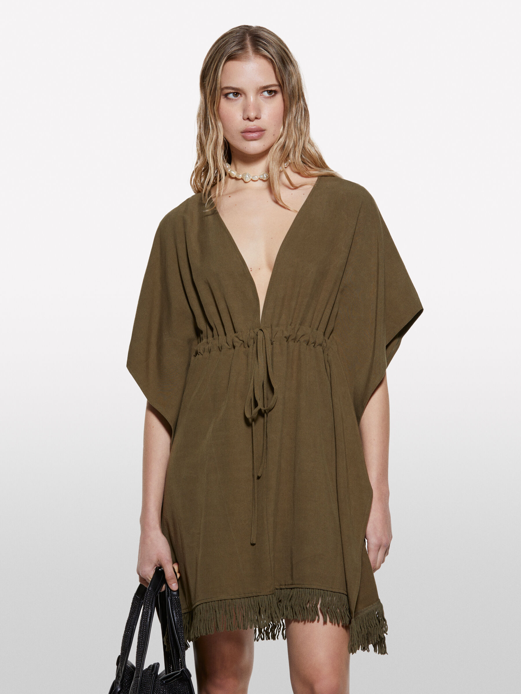 人気が高い Military kaftan, cropped green Military Green Sisley - トップス