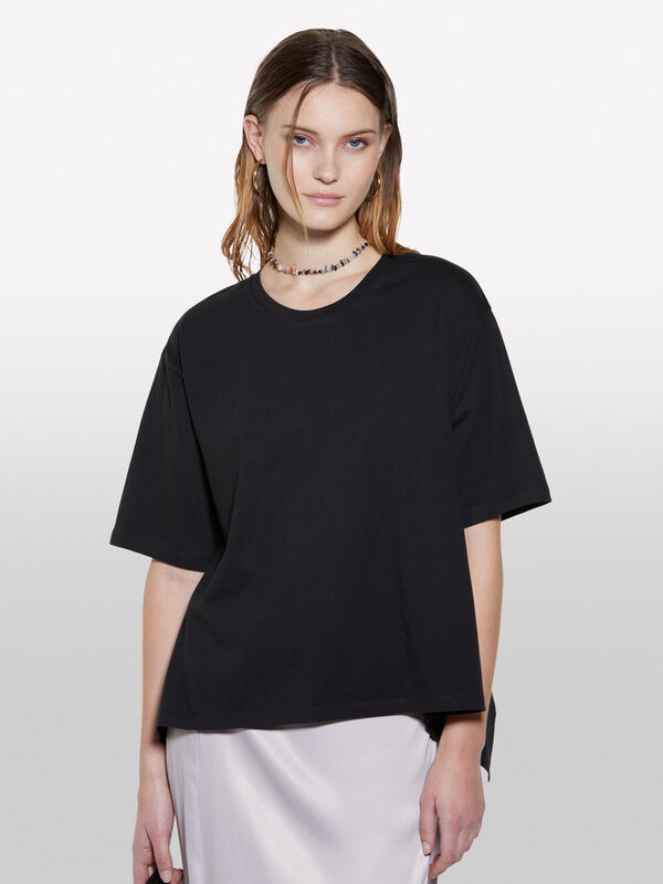 Black t-shirt with opening on the back - women's short sleeve t-shirts | Sisley
