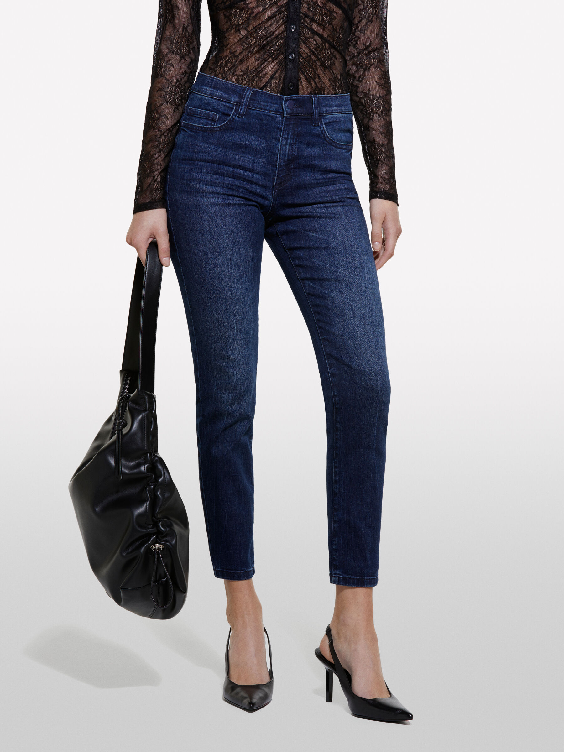 TROUSERS Women image number null