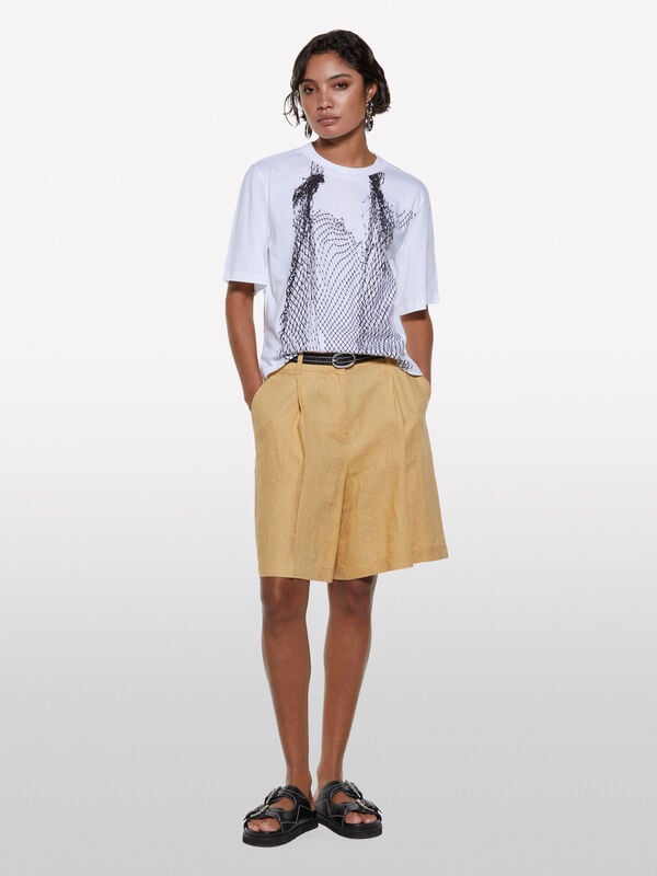 White t-shirt with mesh print - women's short sleeve t-shirts | Sisley