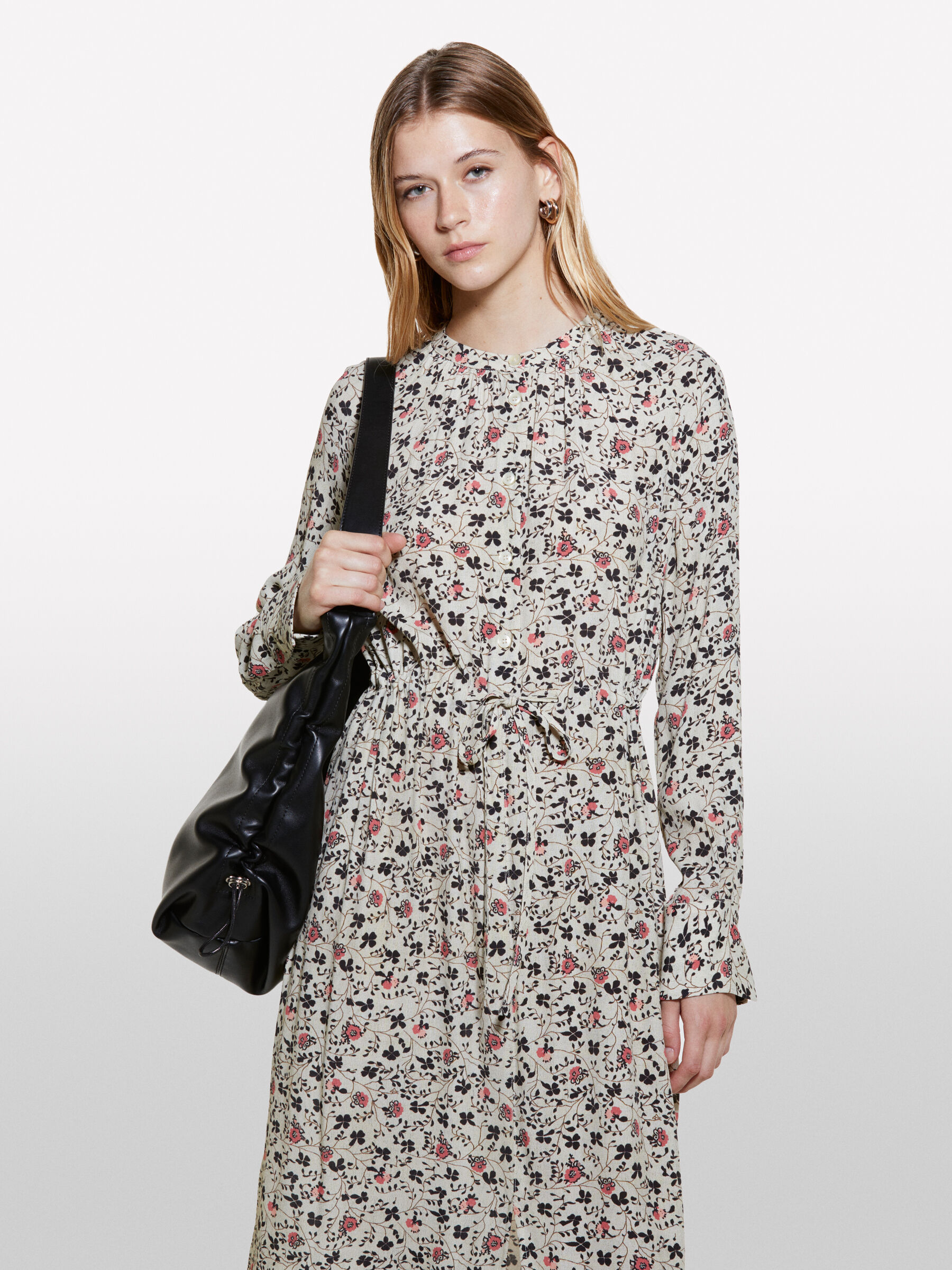 DRESS Women image number null