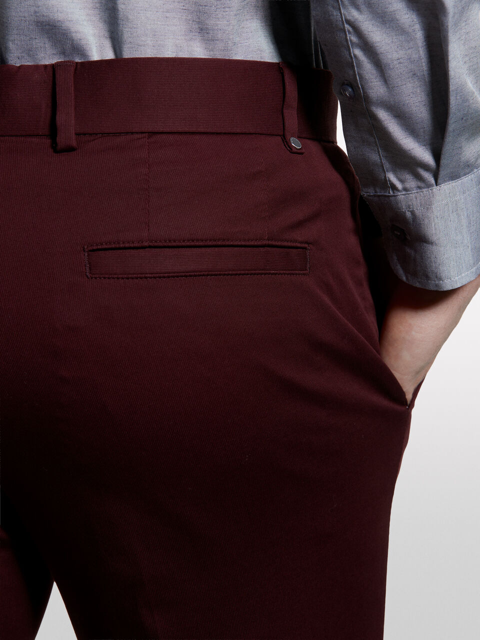 TROUSERS Men image number null