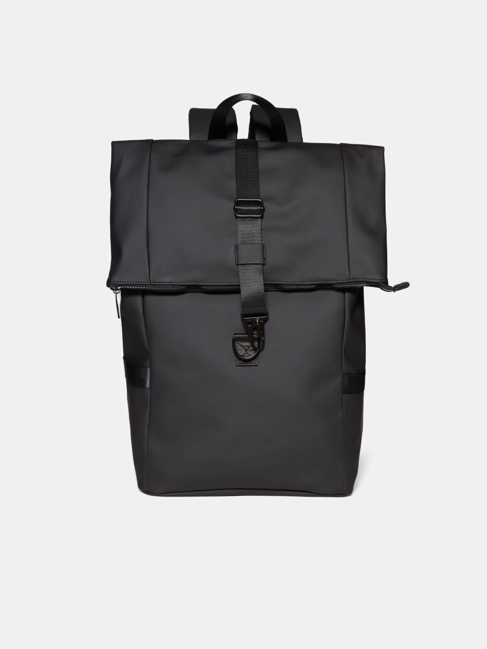 Nylon rucksack with laptop pocket