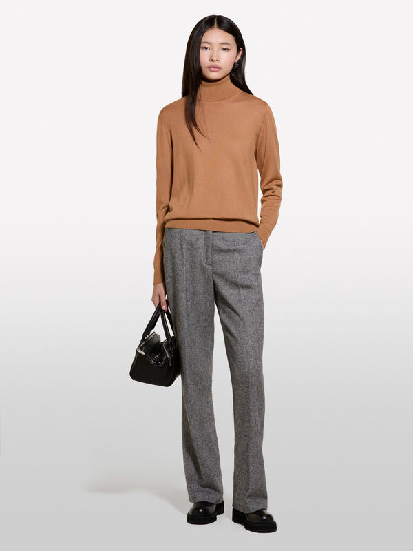 Camel turtleneck in wool blend - women's high neck sweaters | Sisley